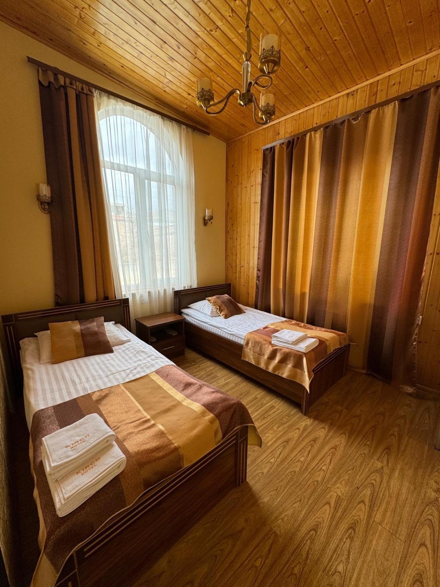 Kirch Hotel & Restaurant Goris Exterior photo